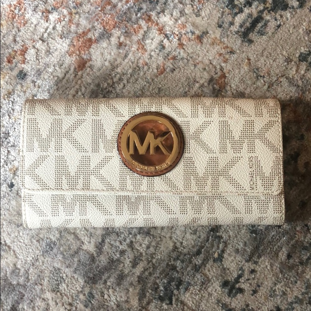 Michael Kors White Leather MK Wallet
